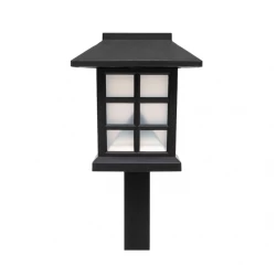 Baštenska solarna lampa