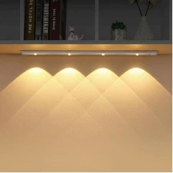 Punjiva LED lampa sa PIR senzorom