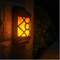 Solarna baštenska LED lampa sa efektom plamena nazidna MX6066
