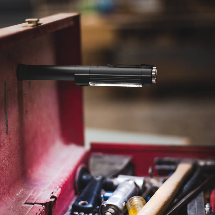 LED baterijska ručna lampa NEBO BIG LARRY 2 - Led lampe na baterije