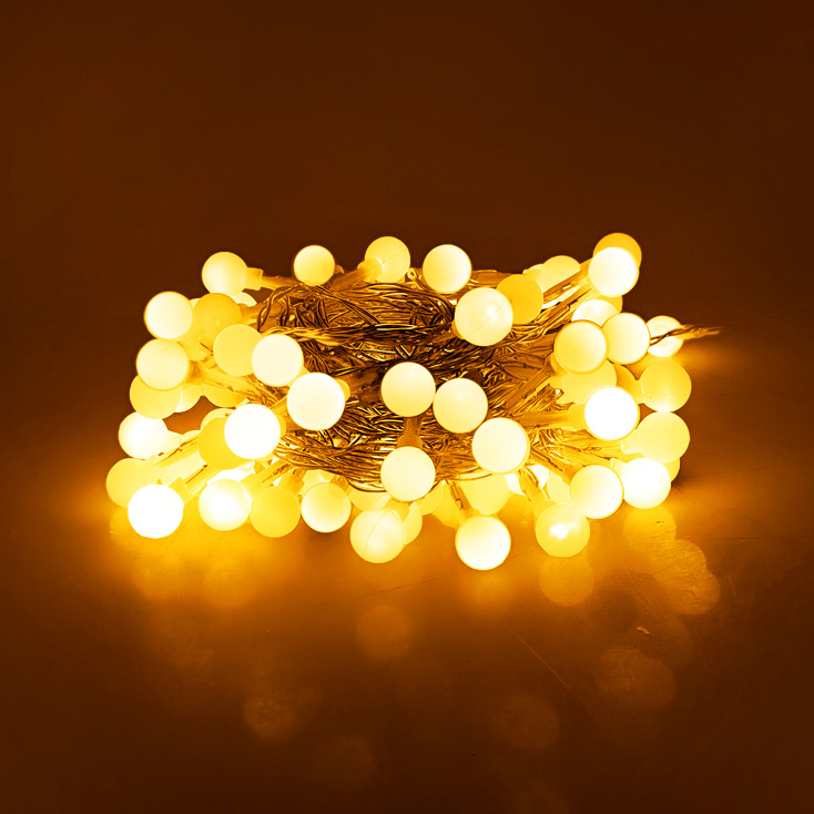 Lampice za jelku sa 100 toplo belih LED dioda ML-C2009 -