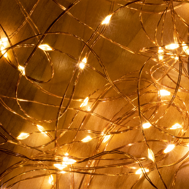 Svetleći niz sa 120 toplo belih LED dioda -