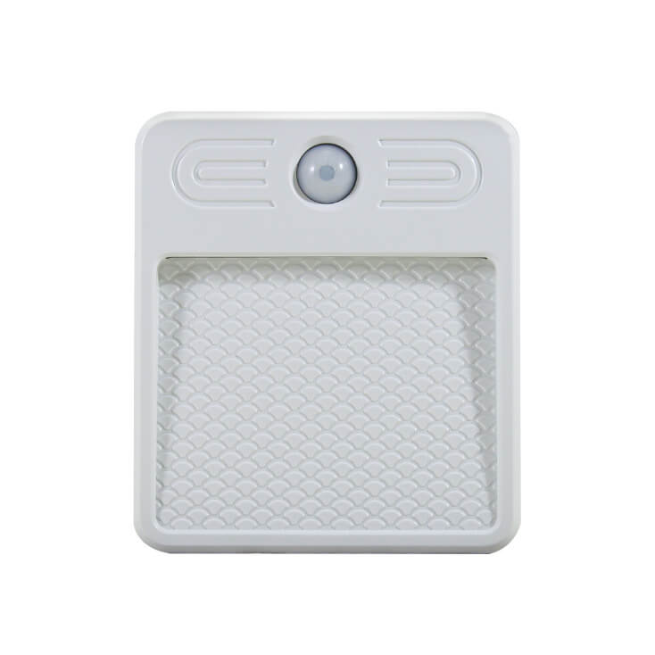 LED lampa sa PIR senzorom za stepenište -