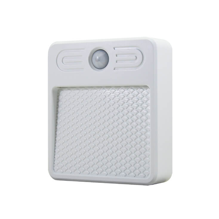 LED lampa sa PIR senzorom za stepenište -