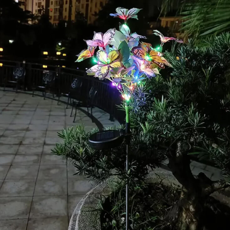 Solarna baštenska lampa 