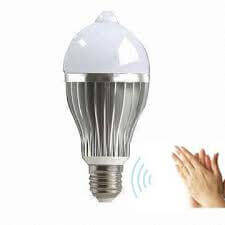 Led Senzorska Glasovna Sijalica 7W