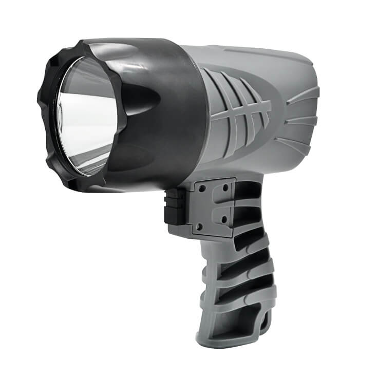 LED baterijska lampa CREE XP-E LEDLed lampe na baterije