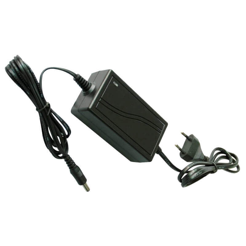 Komplet video nadzora sa 4 IP kamere, snimačem I hard diskom